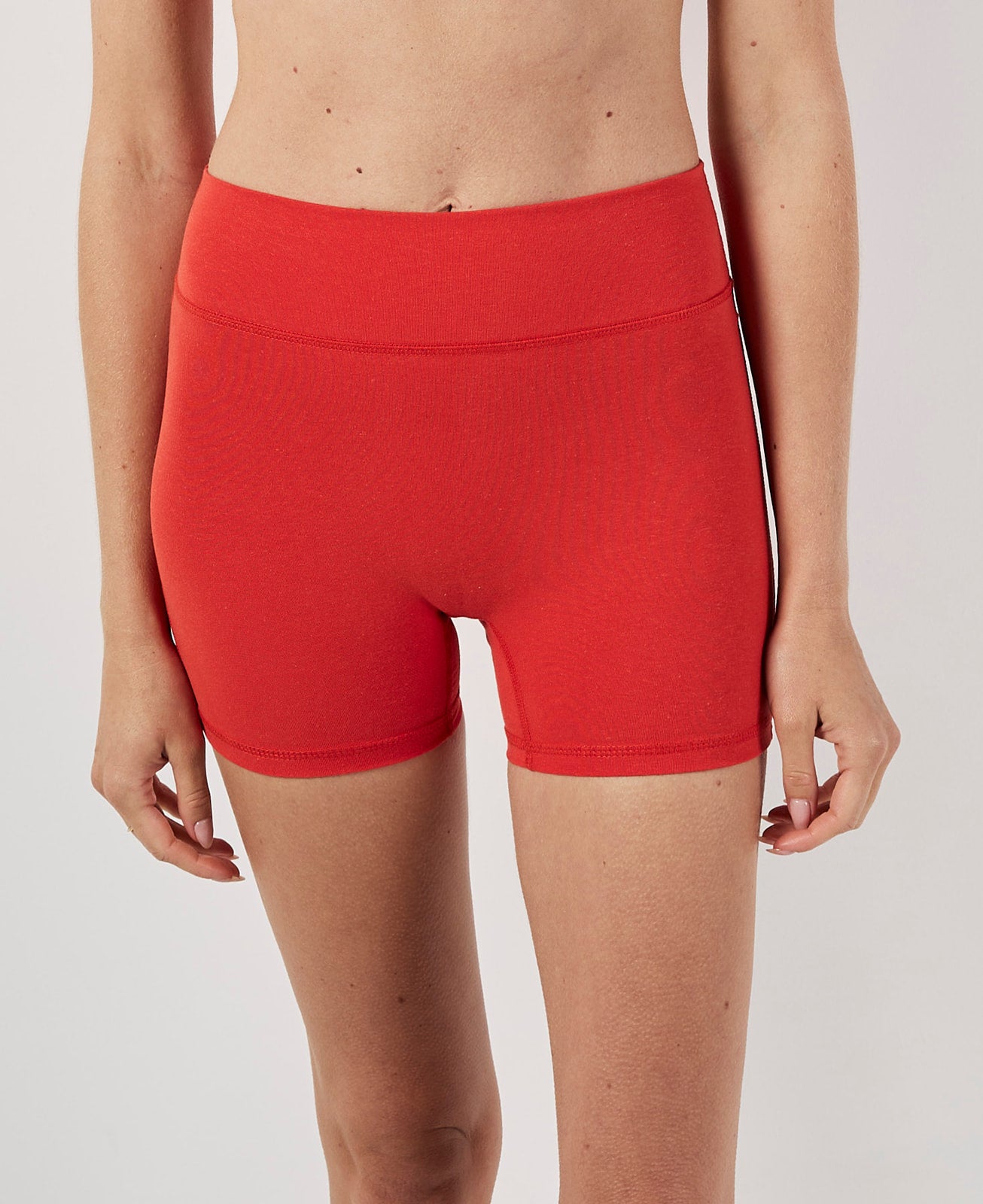 The Perfect Seamless Hot Shorts in Hemp & Organic Cotton