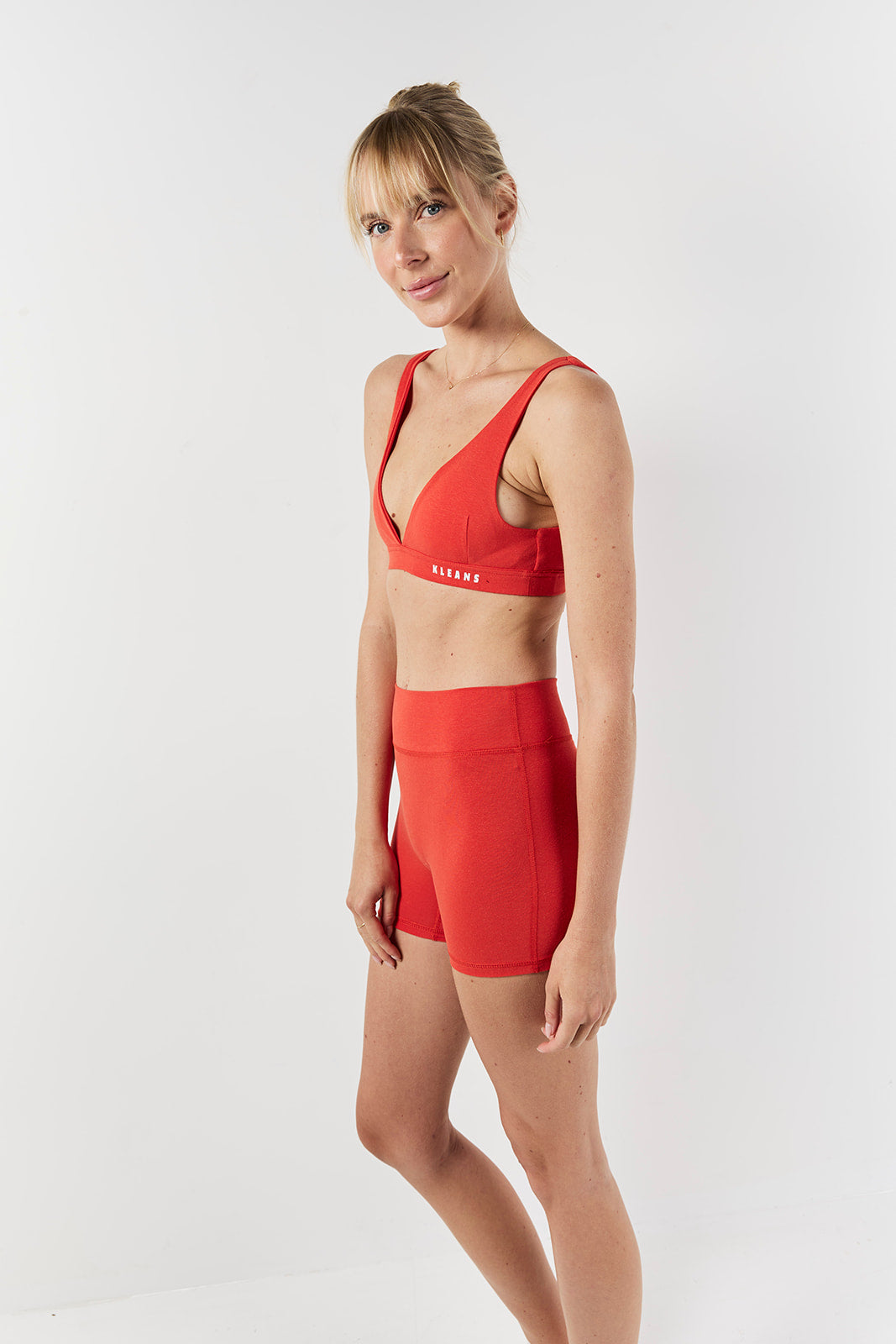 The Perfect Seamless Hot Shorts in Hemp & Organic Cotton